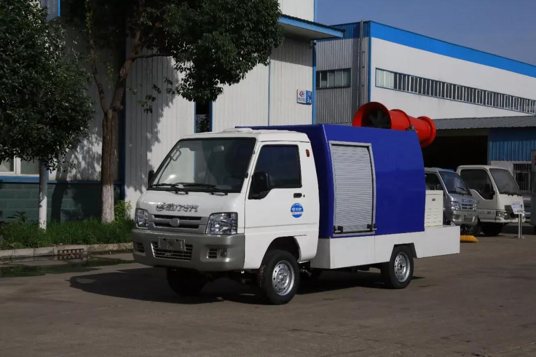 程力新能源人工智能搶險救援車首批訂單圓滿交車，為國家電網提供一流產品