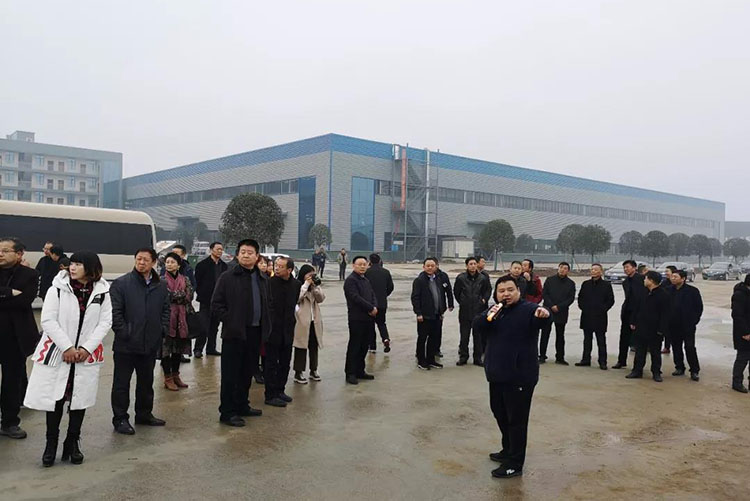 隨州市委、市人大代表團蒞臨程力集團商用車產(chǎn)業(yè)園視察